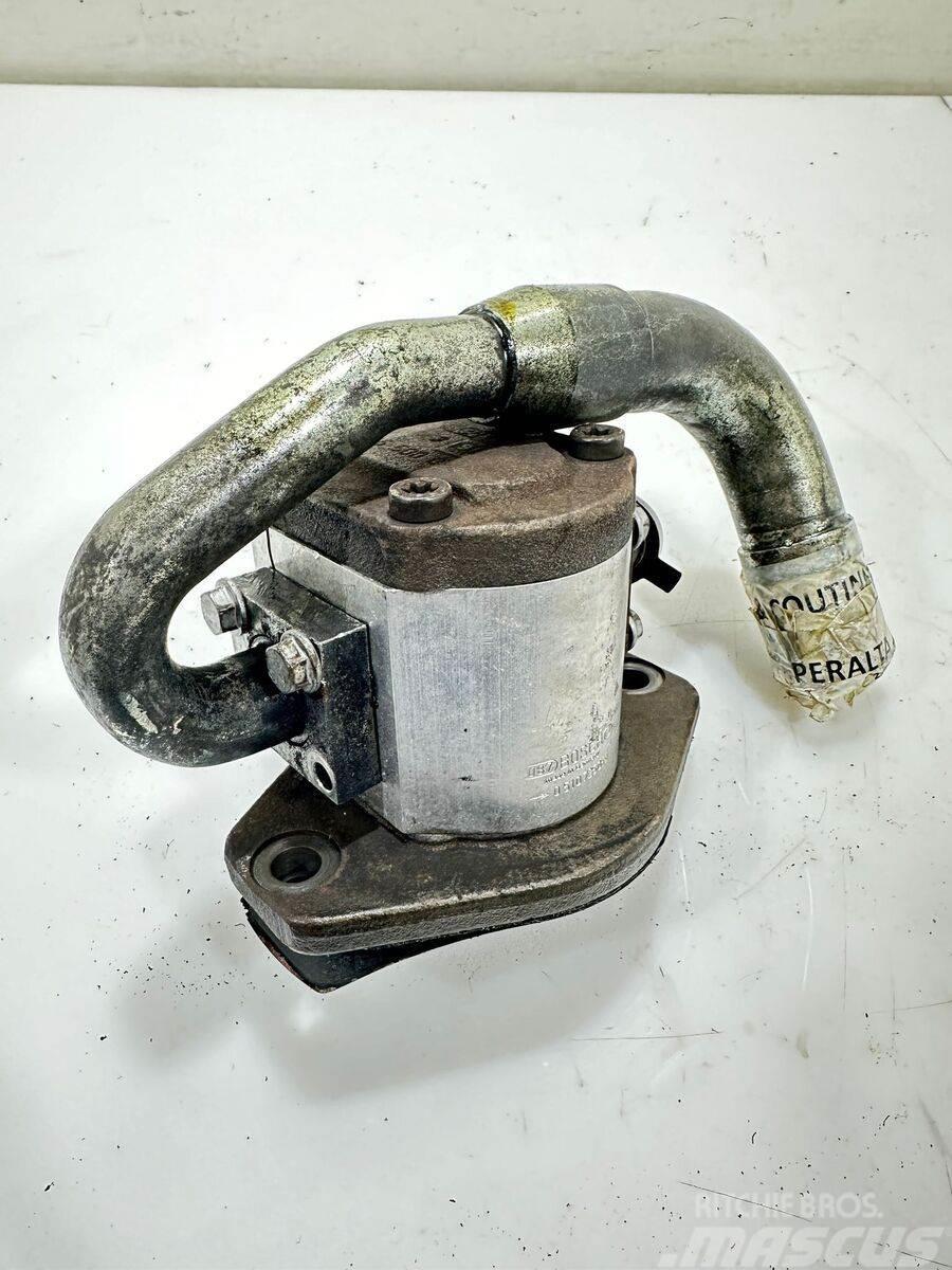 Bosch /Tipo: V90 R.3.44-1 / Bomba Hidraulica Ventoinha M Hidraulika