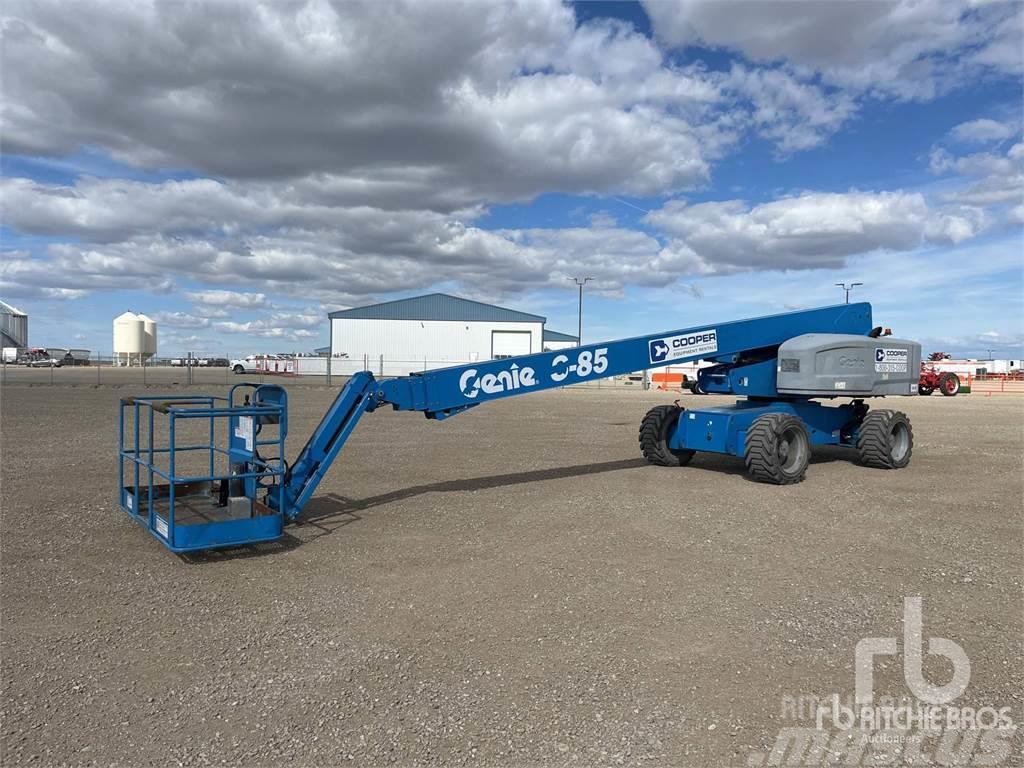 Genie S85 Articulated boom lifts