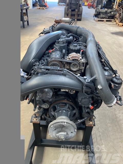Scania DC16 117 /580hp V8 motor P/N: 2753487 Engines