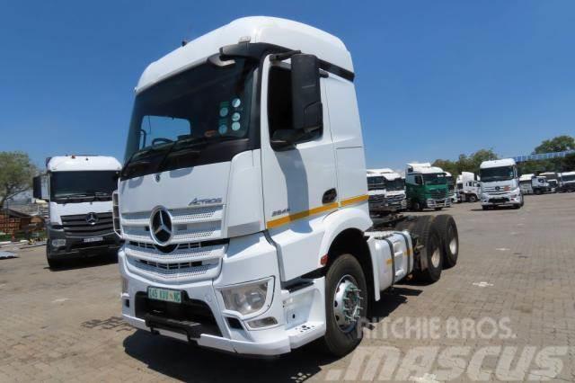 Fuso Actros ACTROS 2645LS/33PURE Tractor Units