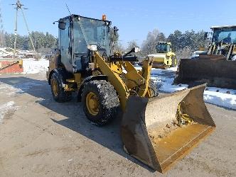 CAT 907 M
