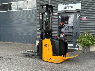 Hyundai 15ESR