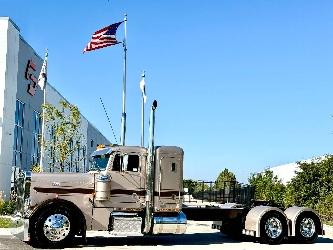 Peterbilt 379