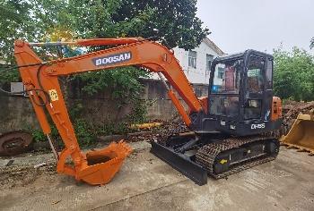 Doosan DH 55