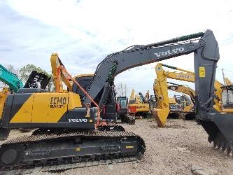 Volvo EC 140