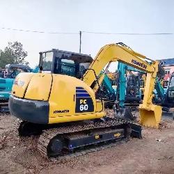 Komatsu PC60