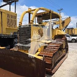 CAT D6M