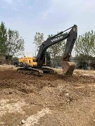 Volvo ec240d