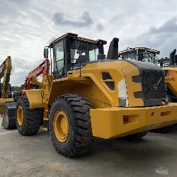 Volvo L 105