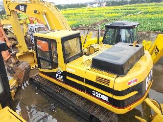 CAT 320B