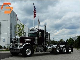 Peterbilt 389