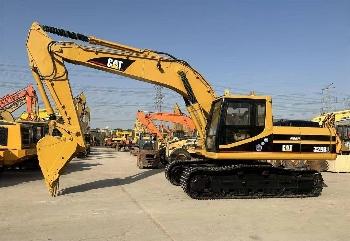 CAT 325 B