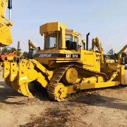 CAT D 7   H