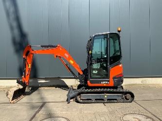 Kubota U 27-4