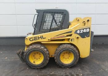 Gehl 4240 E