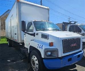 GMC C7500