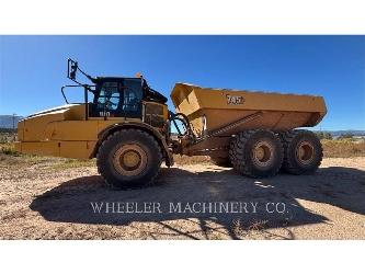 CAT 745