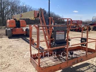 JLG 860SJ