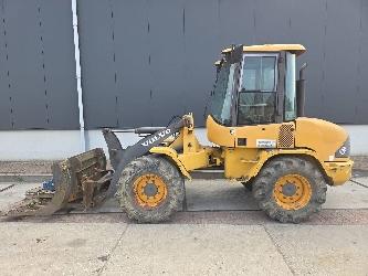 Volvo L 30 B