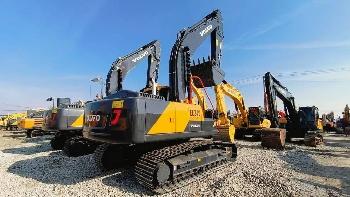 Volvo EC 240