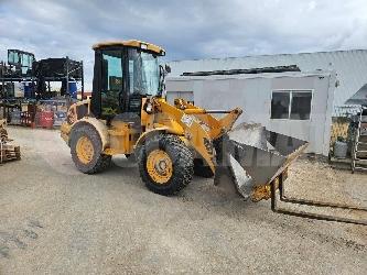 JCB 407 B