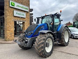 Valtra T234D