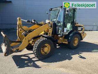 CAT 906hl