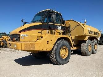 CAT 725