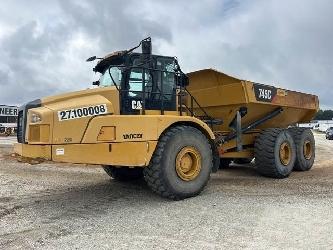 CAT 745