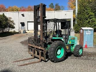 JCB 930