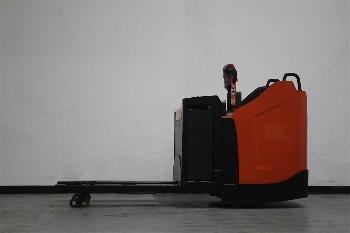 Toyota LPE220