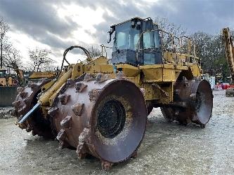CAT 836H
