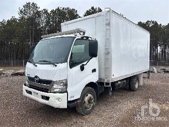 Hino 165