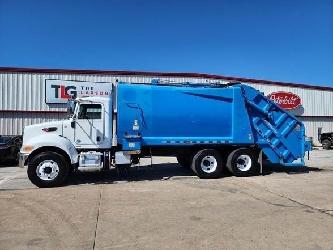 Peterbilt 348