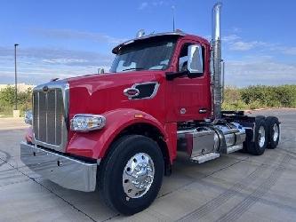 Peterbilt 567