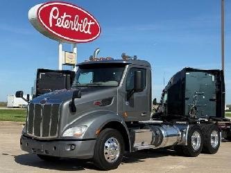 Peterbilt 579