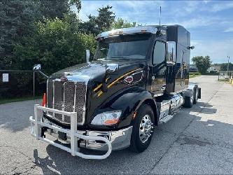 Peterbilt 579