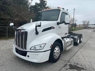 Peterbilt 579