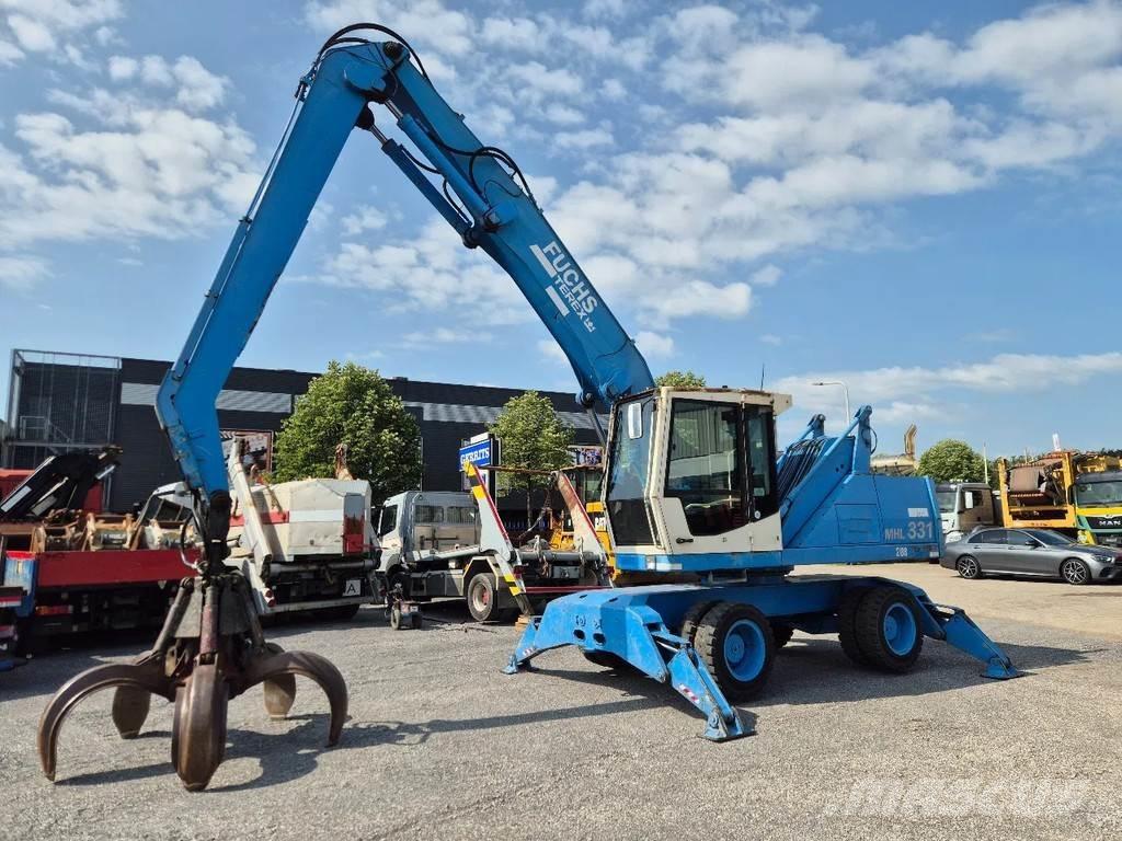 Fuchs MHL 331 Bageri za prenos primarnih/sekundarnih sirovina