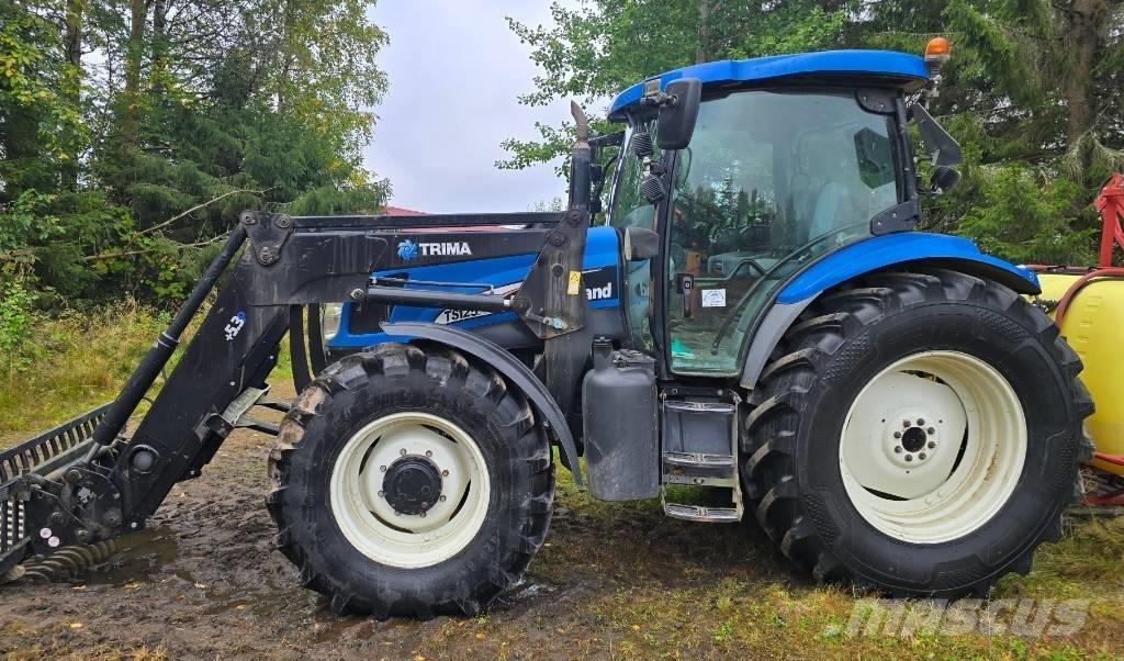 New Holland TS 125 A Traktori