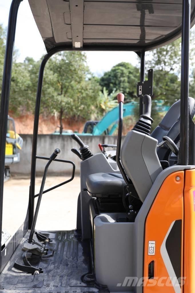 Doosan DX 17 Bageri guseničari