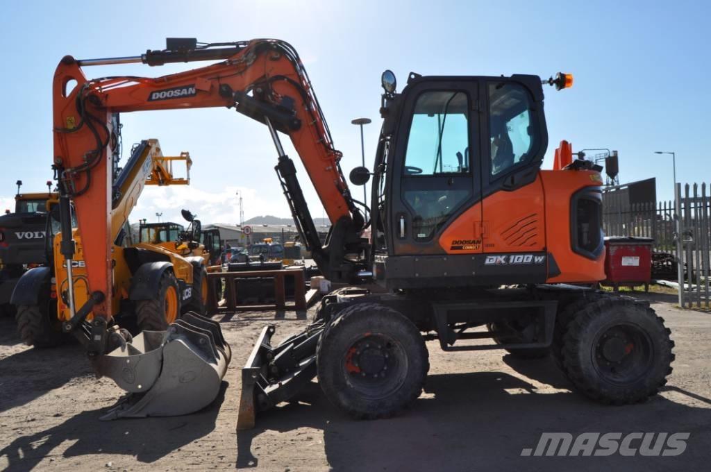Doosan DX 100-7 Bageri točkaši