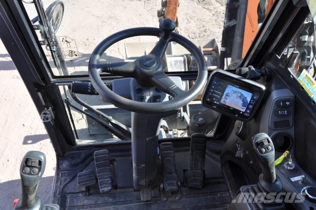 Doosan DX 100-7 Bageri točkaši