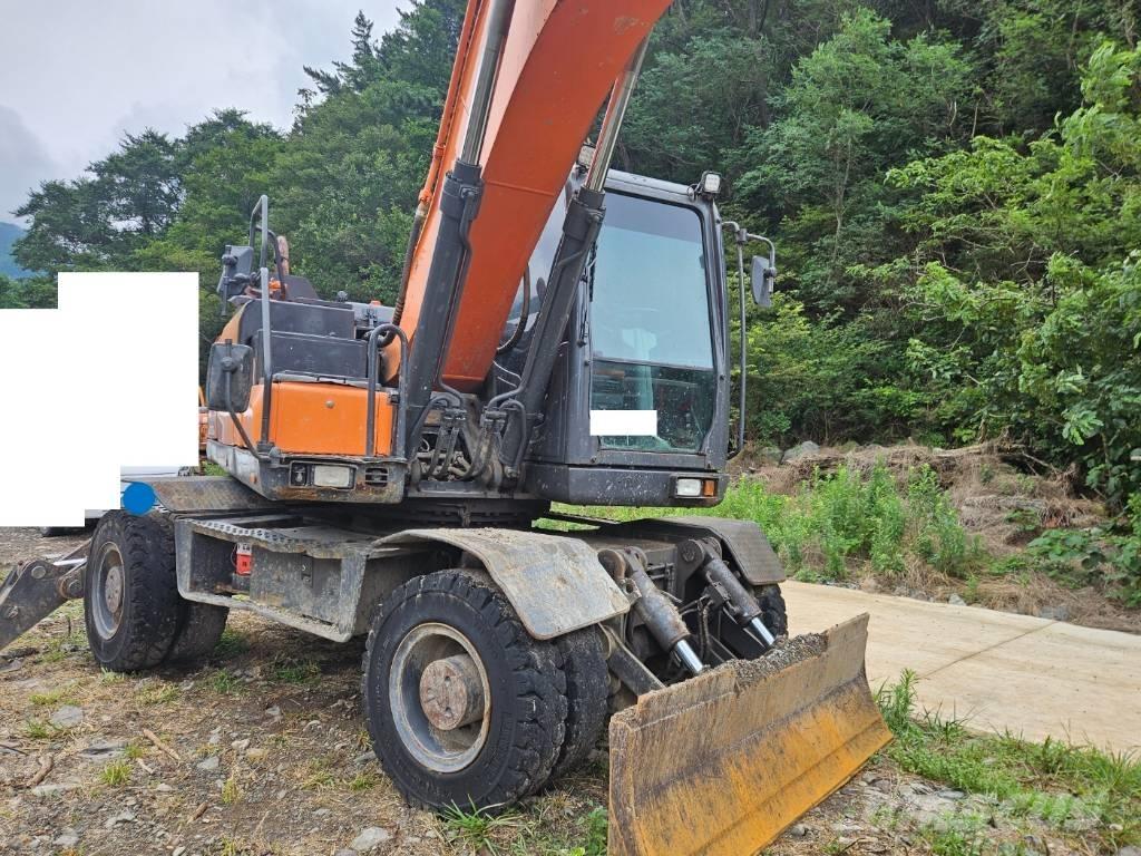 Doosan DX 210 W Bageri točkaši
