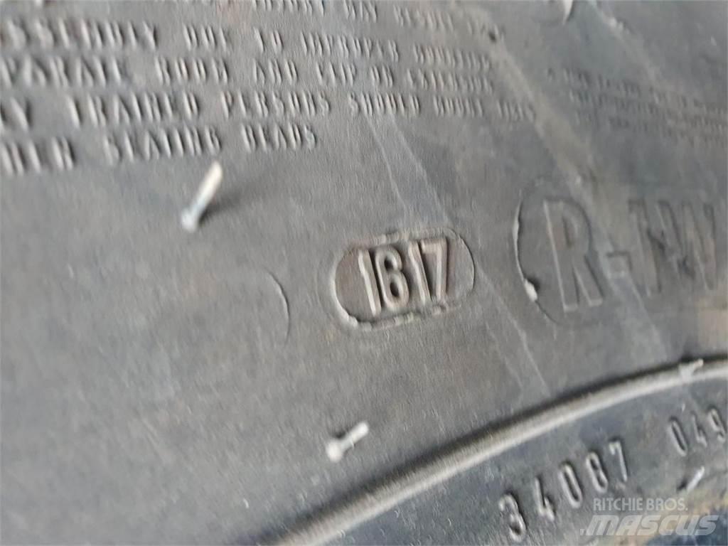Mitas 600/65R28 x1 Gume, točkovi i felne