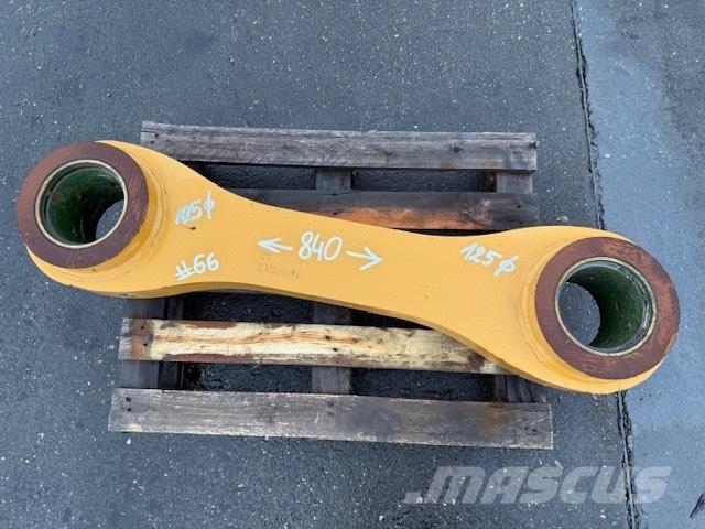 CNH BUCKET LINK Kašike / Korpe