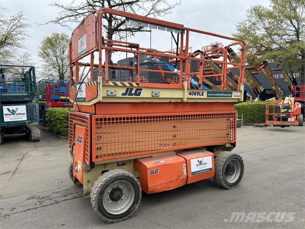 JLG 4069 LE (3614) Makazaste platforme