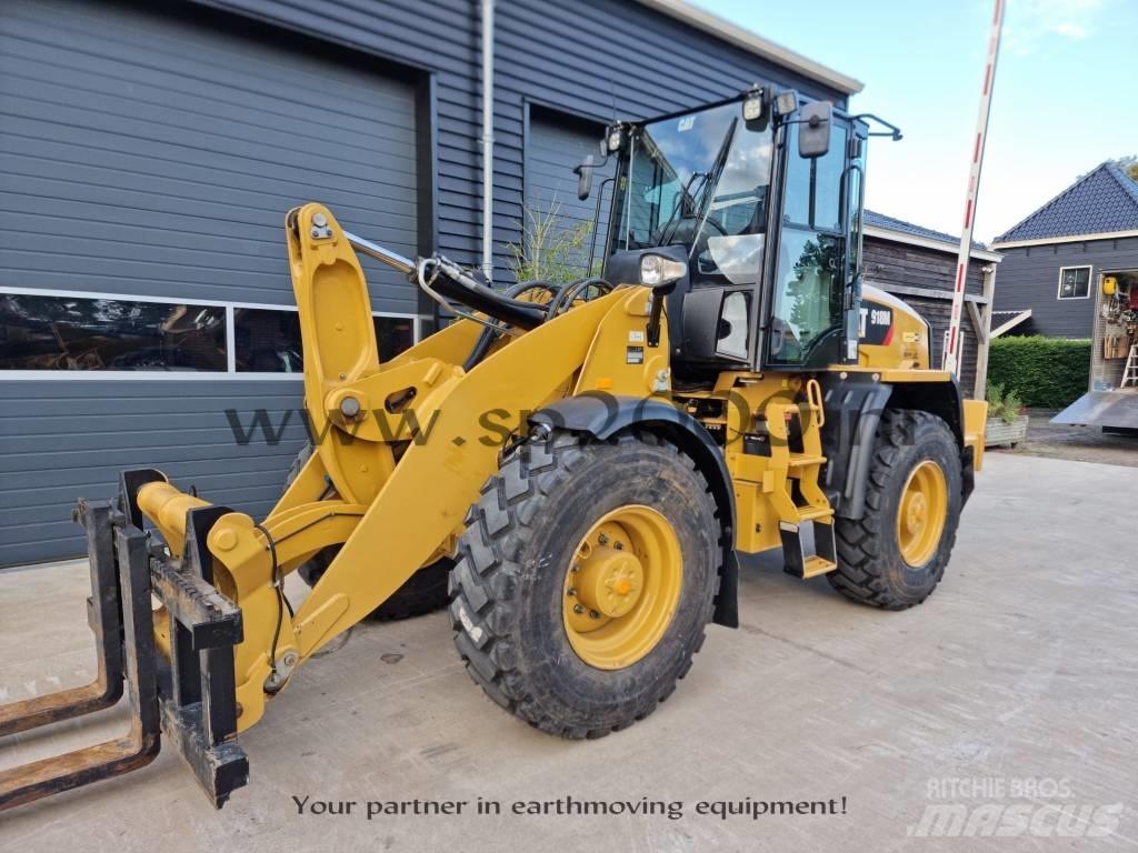 CAT 918 M Utovarivači na točkove