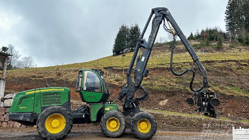 John Deere 1270 E Harversteri