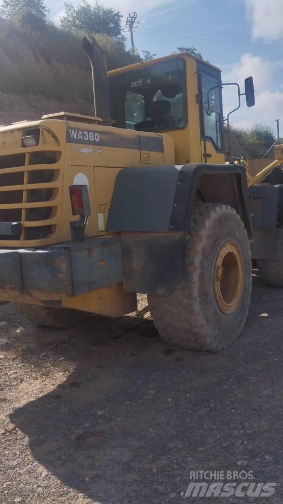 Komatsu WA 380-3H Utovarivači na točkove